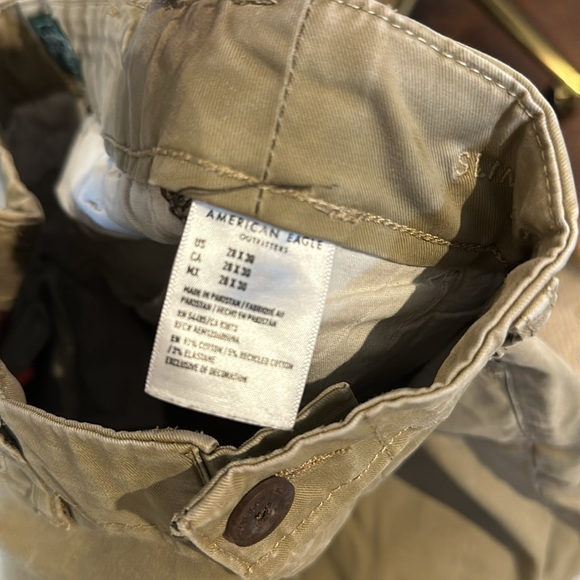 American eagles khakis Flex  28x30 - Picture 5 of 5